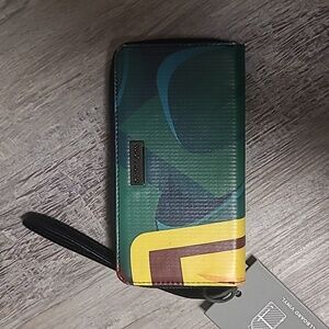 Rareform Wristlet (New)
